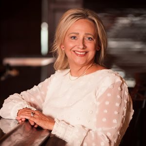Candy Hostetter